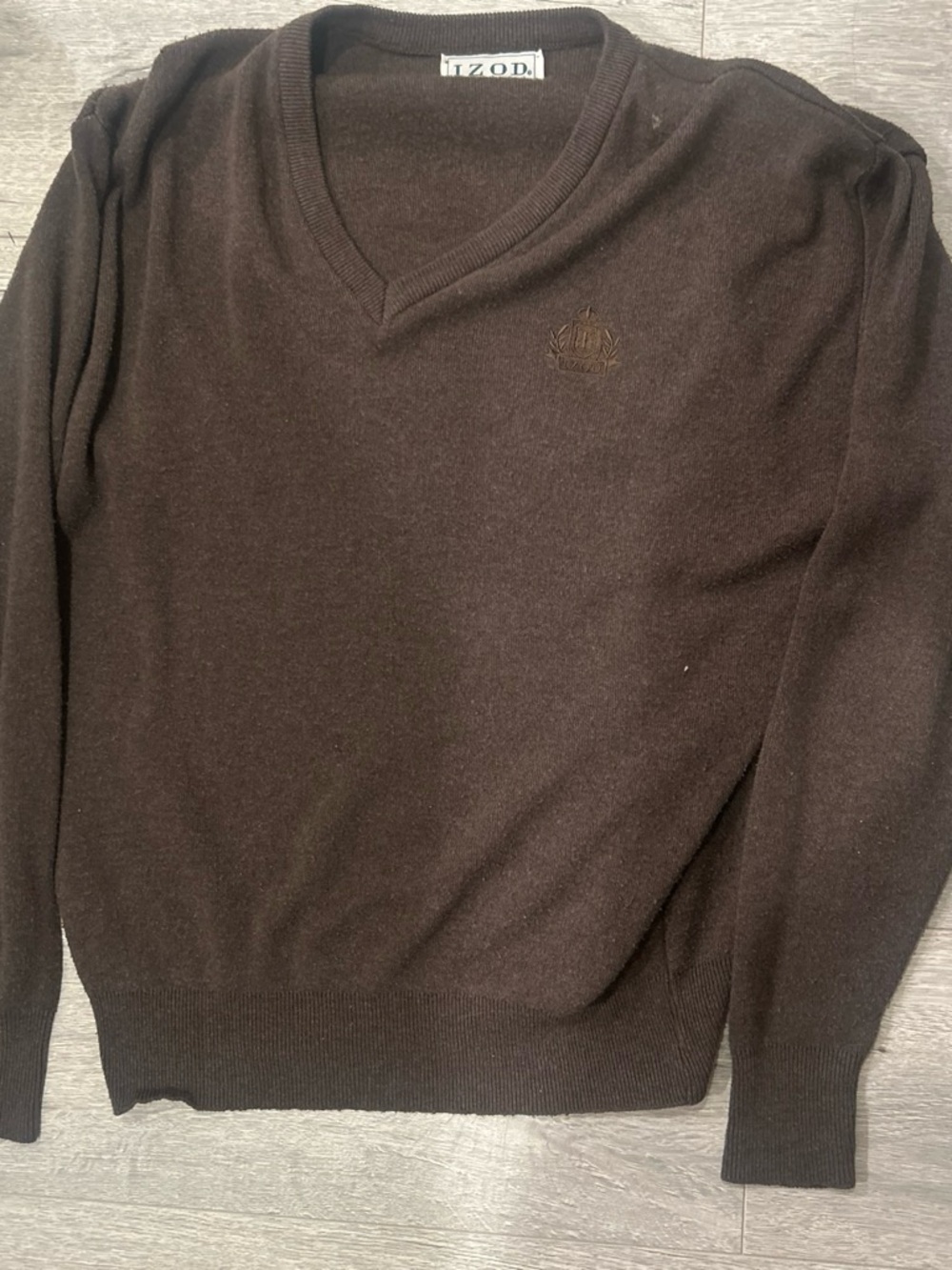 Izod Men's Dark Brown V-Neck Sweater